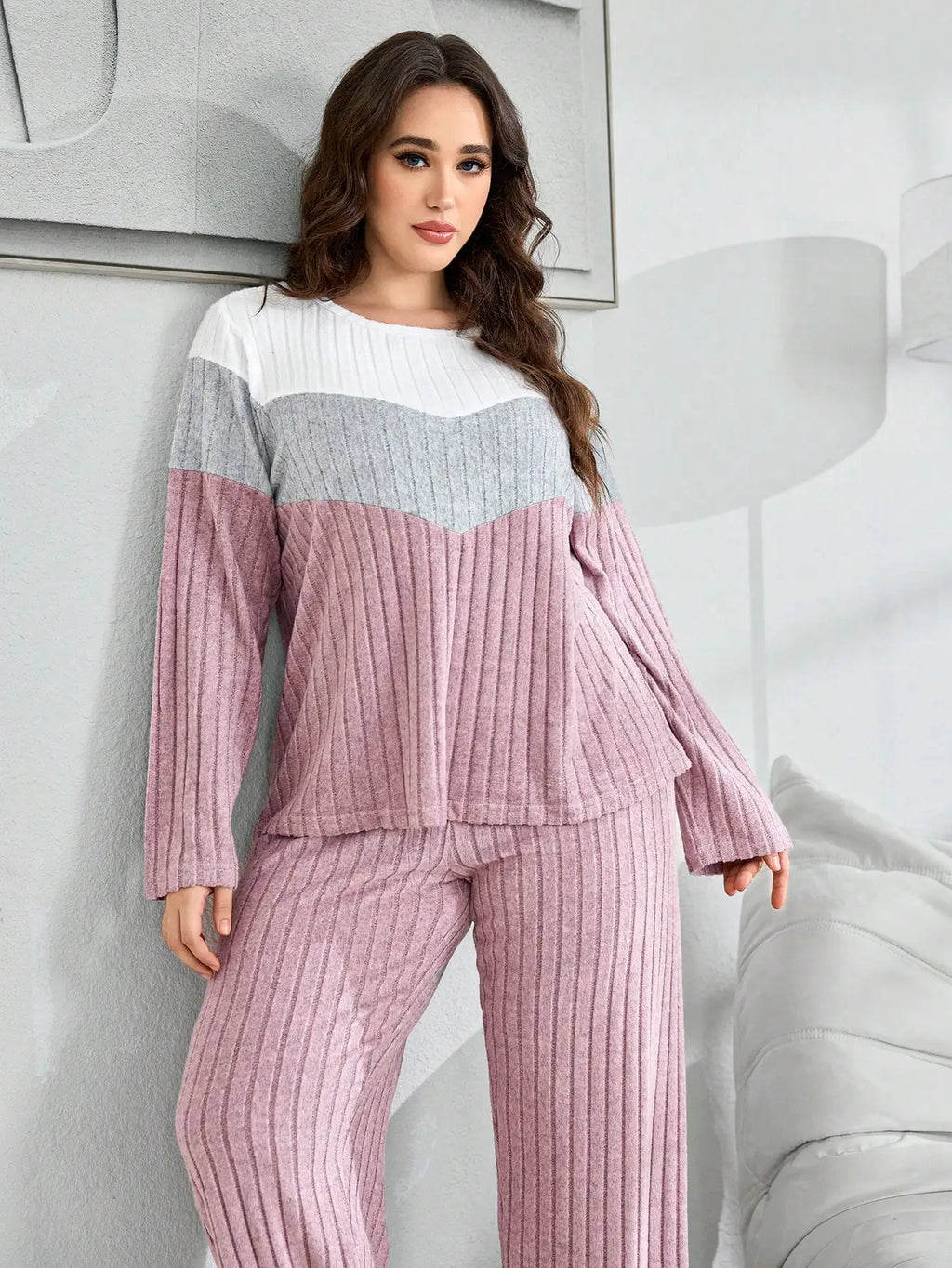 Plus Size Women's Ribbed Knit Patchwork Lounge Set - Soft Fuzzy Fabric, Loose Fit for Fall Winter