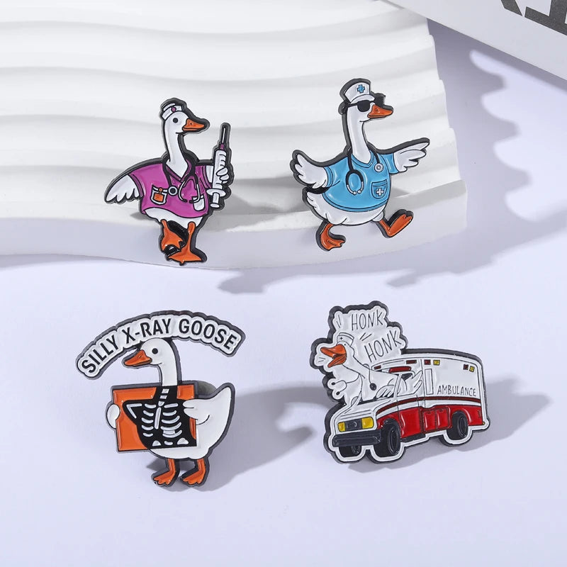 Medical Goose Brooch Enamel Pin Goose Doctor Stethoscope Syringe Silly X-Ray Goose Brooches Lapel Badge Jewelry Gift for Friends