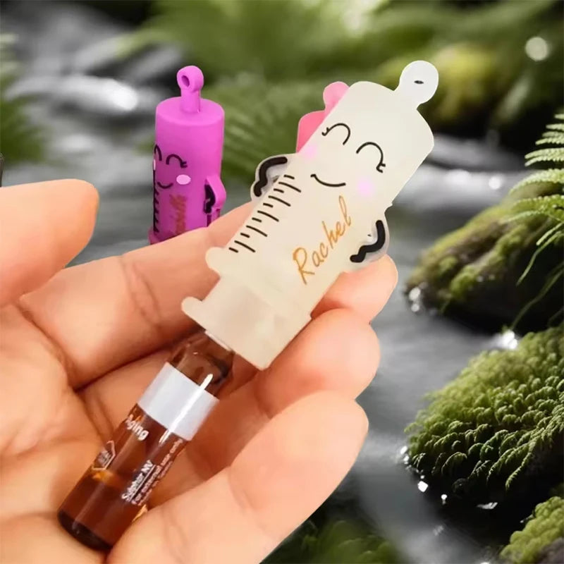 1PCS PVC Ampoule Bottle Opener Keychain Syringe-Shaped Cutter Nurse Doctor Aid Medication Vial Breaker Tool