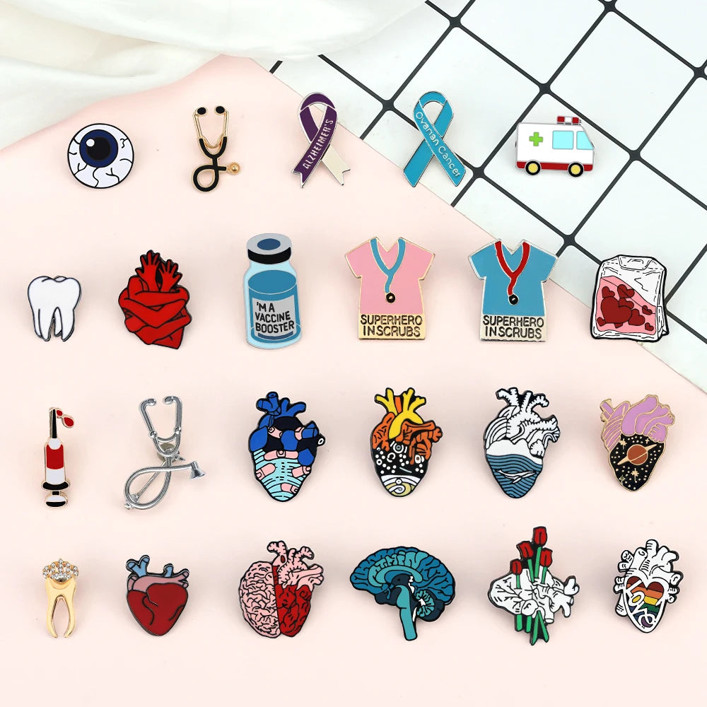 30 Styles Medical Enamel Brooch Syring Heart Stethoscope Pins for Nurse Doctor