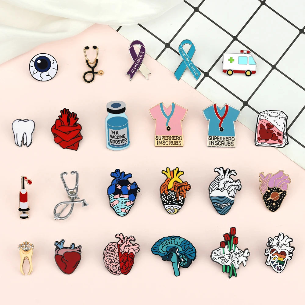 30 Styles Medical Enamel Brooch Syring Heart Stethoscope Pins for Nurse Doctor