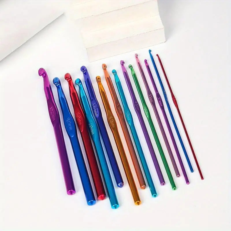 2-10mm knitting needle, 14 multicolor aluminum crochet sets for craft and yarn projects
