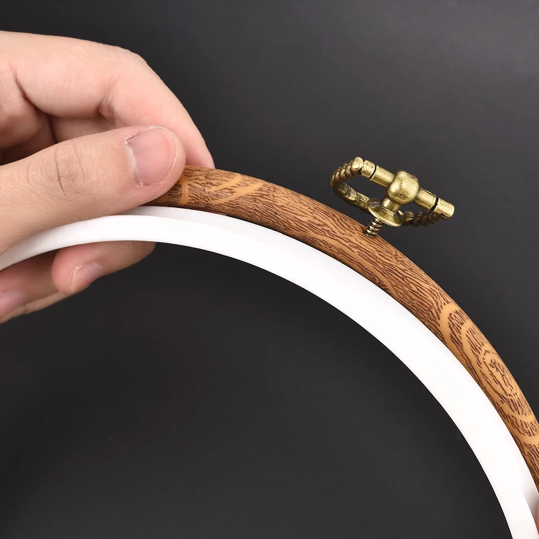 Round Wooden  Embroidery Hoop Rings For DIY Cross Stitch