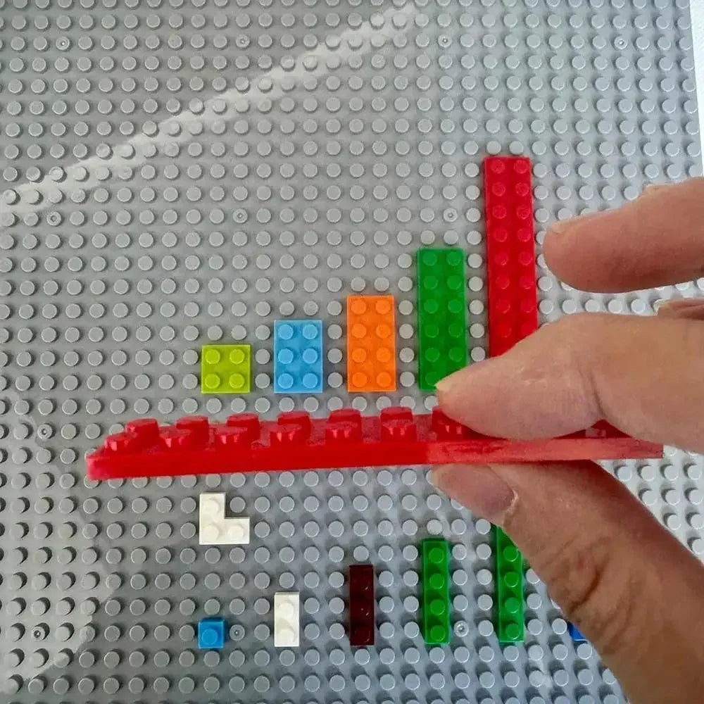 100PCS 12 Shapes Thin Plate Parts City Bulk Building Blocks Mixed Accessory Creative Bricks Compatible Brand 1x1 1x2 1x4 Dots