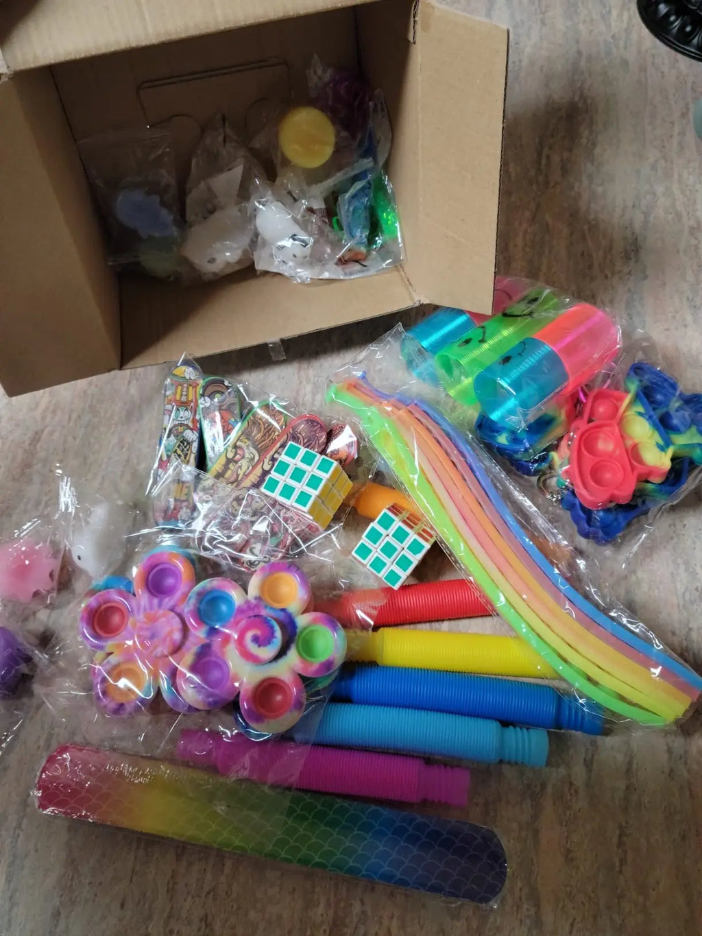 60 Pack Party Gifts Fidget Toys Adults Treasure Box Toys Classroom Prizes Stress Relief Gifts