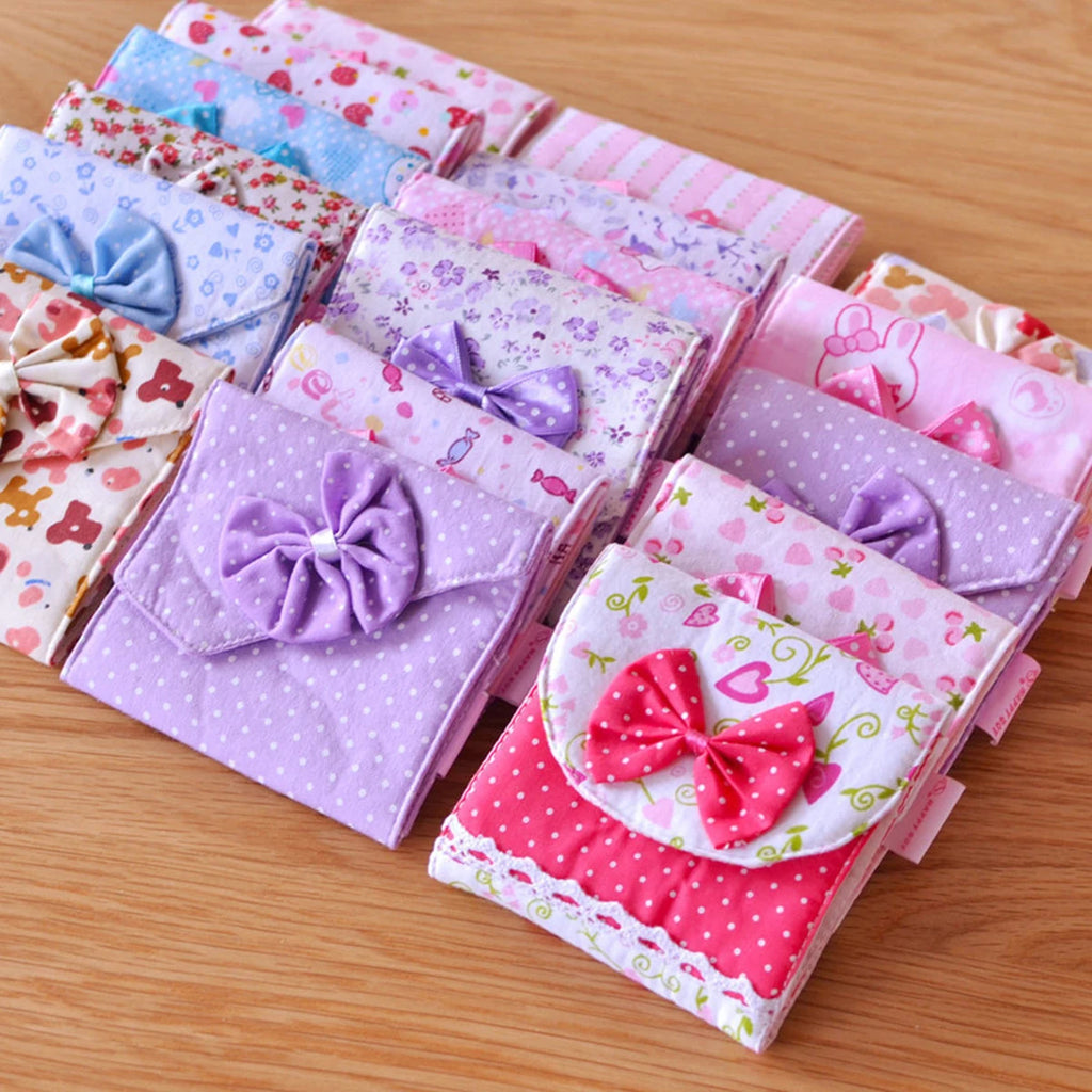 Craft Lovers' Choice Set of 100 PreCut Floral Patterned Cotton Fabrics