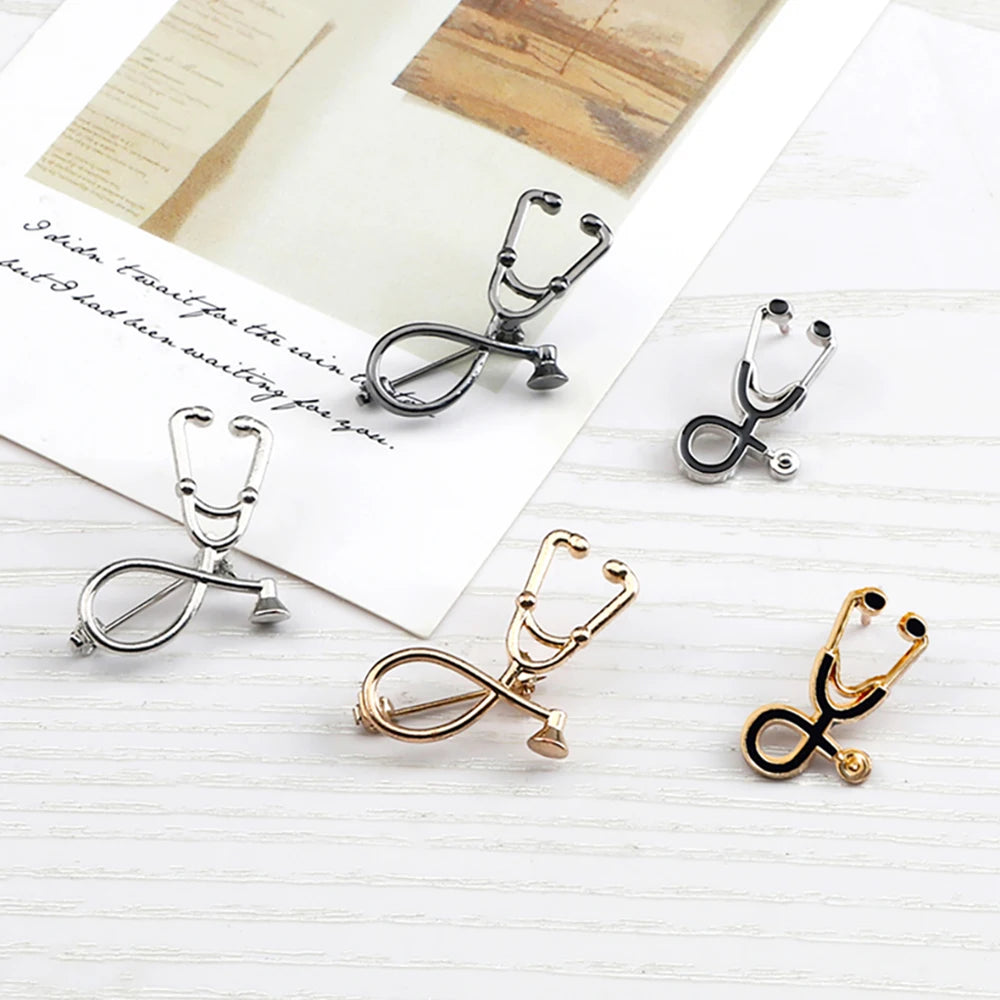 30 Styles Medical Enamel Brooch Syring Heart Stethoscope Pins for Nurse Doctor